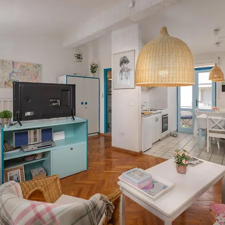 Charming Marina - Happy Apartment *