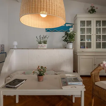 Apartment Charming Marina - Happy